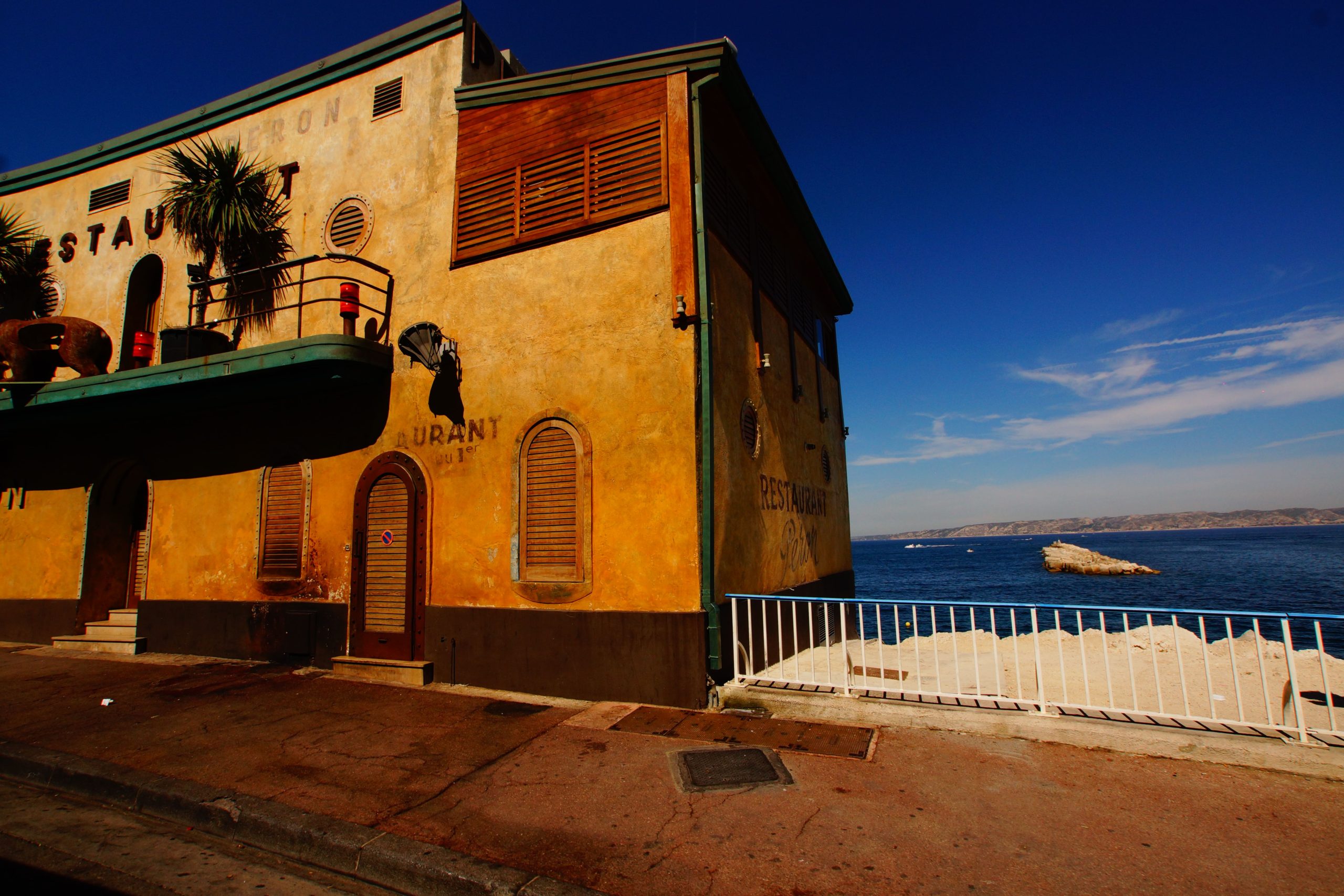 地中海の風を感じる家「南欧プロヴァンス・スタイル」の魅力